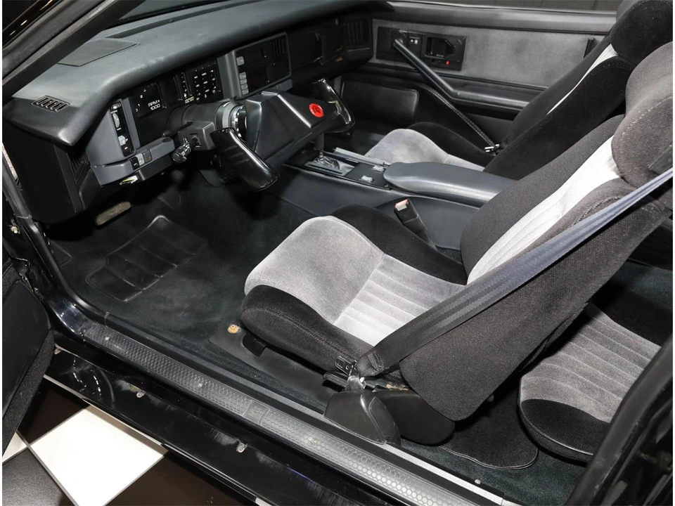 1986 Pontiac Firebird 3rd Gen - Image 3 of 31