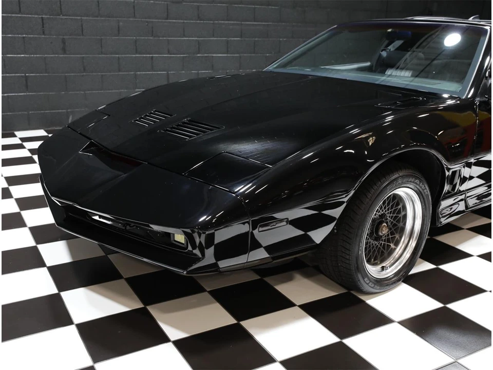 1986 Pontiac Firebird 3rd Gen - Image 13 of 31