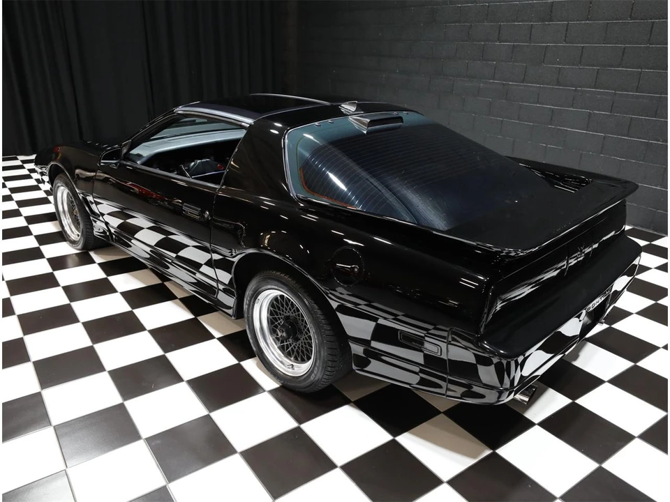 1986 Pontiac Firebird 3rd Gen - Image 8 of 31