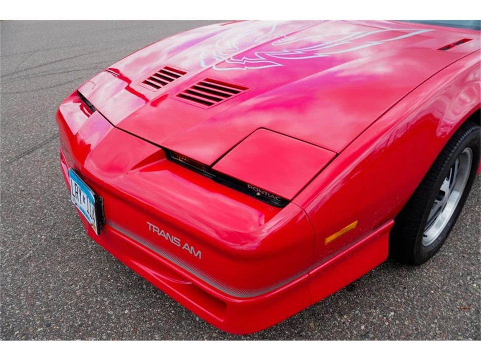 1986 Pontiac Firebird 3rd Gen - Image 25 of 31