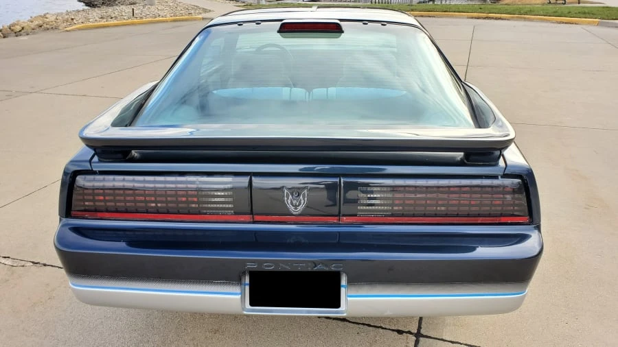 1986 Pontiac Firebird 3rd Gen - Image 9 of 12