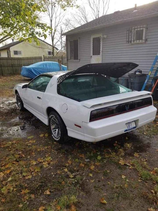 1986 Pontiac Firebird 3rd Gen - Image 2 of 6