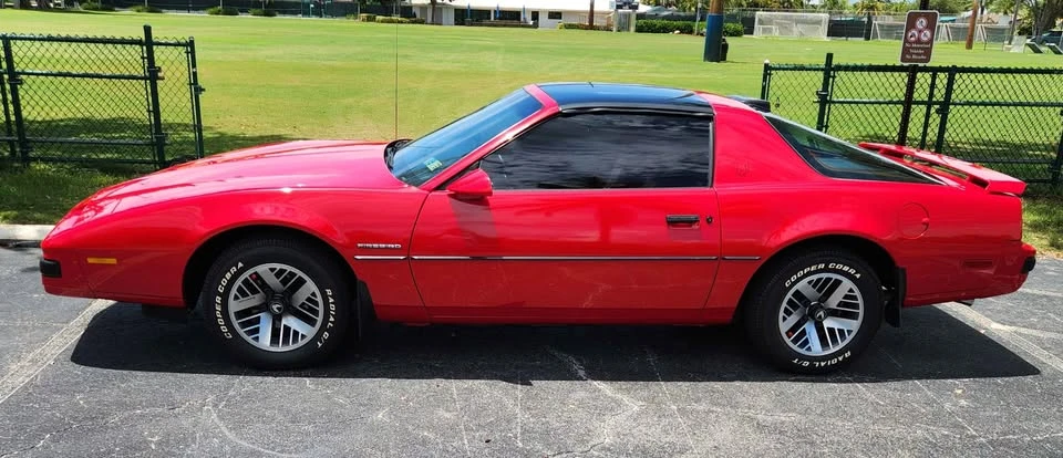 1986 Pontiac Firebird 3rd Gen - Image 2 of 7