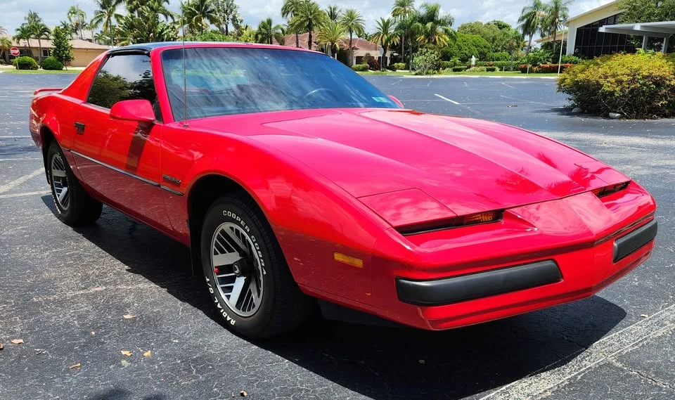 1986 Pontiac Firebird 3rd Gen - Image 3 of 7