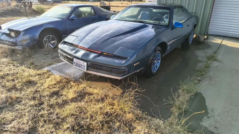 1986 Pontiac Firebird 3rd Gen - Image 2 of 11
