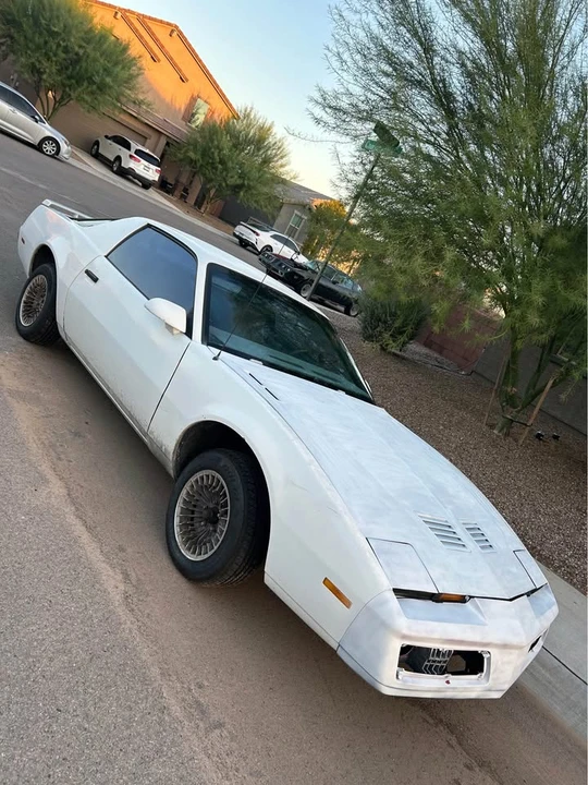 1986 Pontiac Firebird 3rd Gen - Image 6 of 13