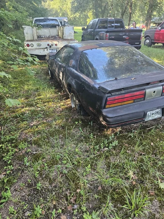 1986 Pontiac Firebird Formula 3rd Gen - Image 4 of 4