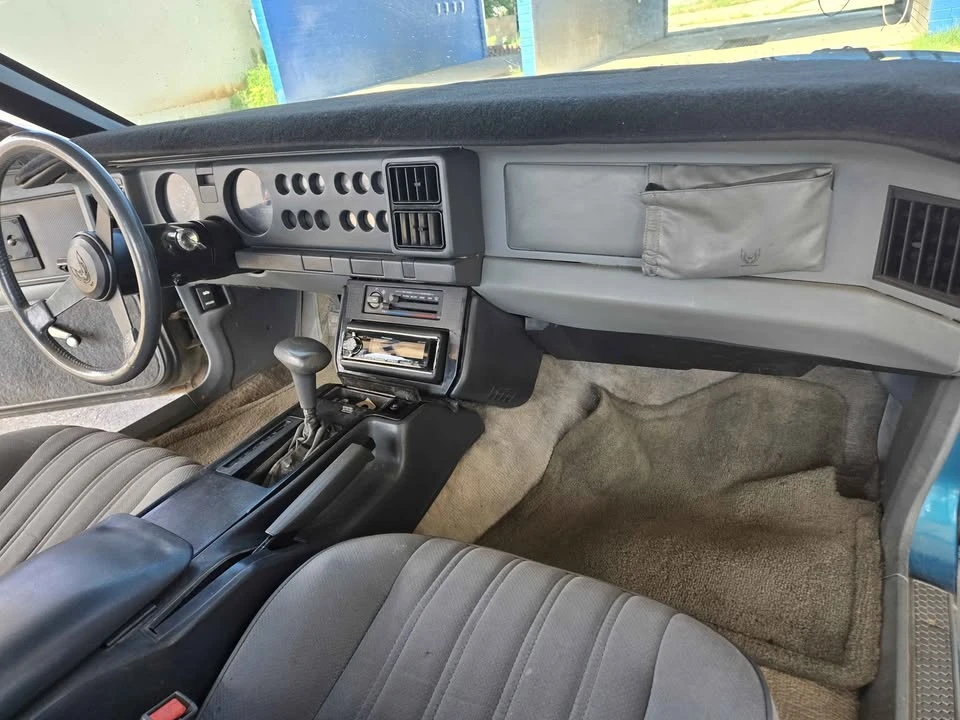 1986 Pontiac Firebird 3rd Gen - Image 7 of 16
