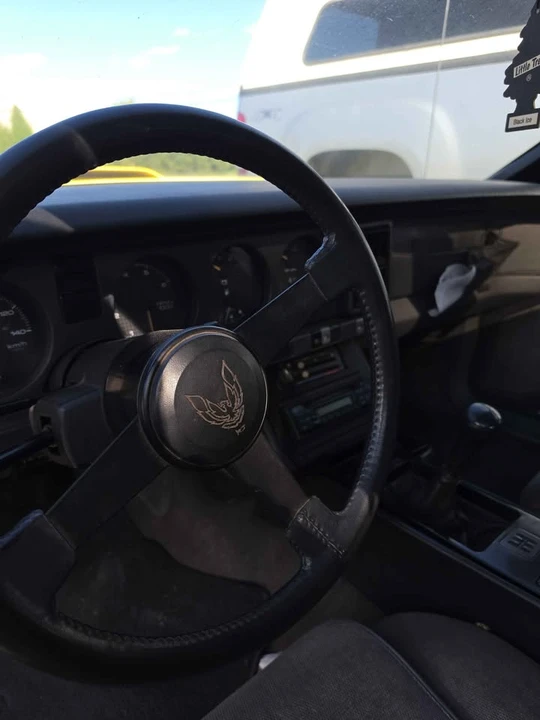 1986 Pontiac Firebird 3rd Gen - Image 10 of 12