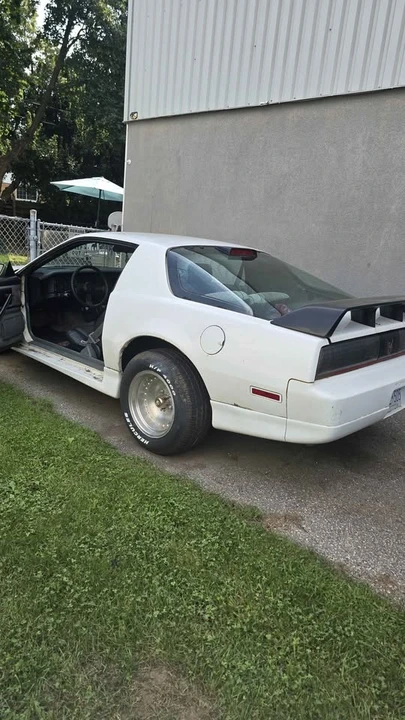 1986 Pontiac Firebird 3rd Gen - Image 2 of 6