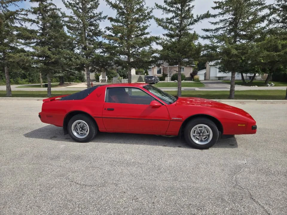 1986 Pontiac Firebird 3rd Gen - Image 3 of 15
