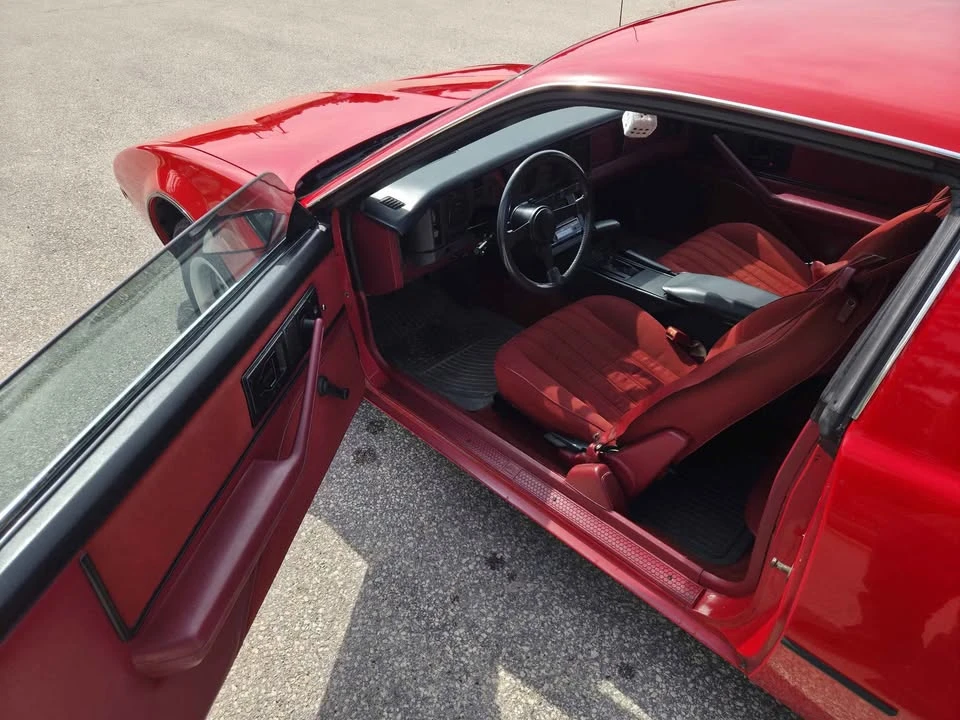 1986 Pontiac Firebird 3rd Gen - Image 7 of 15