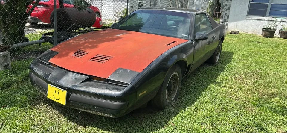 1986 Pontiac Firebird 3rd Gen - Image 2 of 4