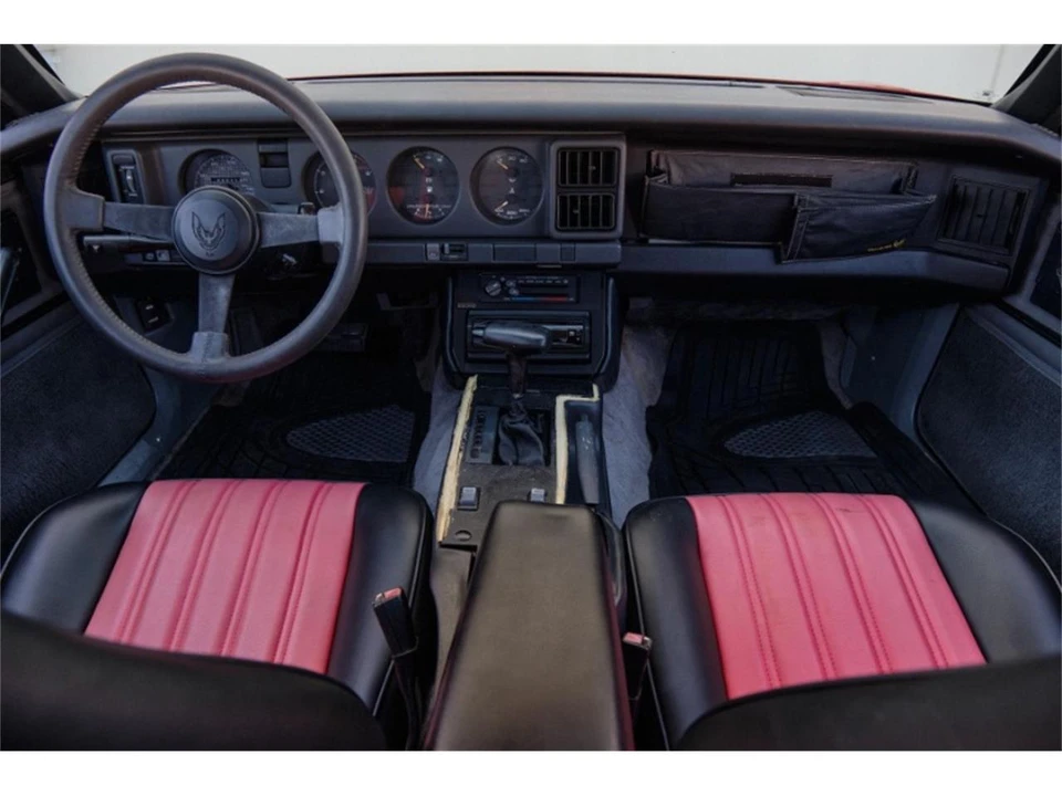 1986 Pontiac Firebird 3rd Gen - Image 9 of 11