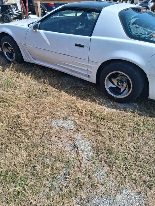 1986 Pontiac Firebird 3rd Gen - Image 7 of 9