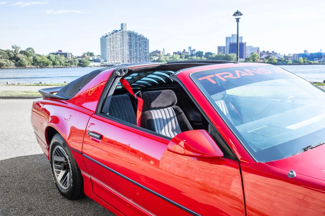 1986 Pontiac Firebird Trans Am 3rd Gen - Image 18 of 31