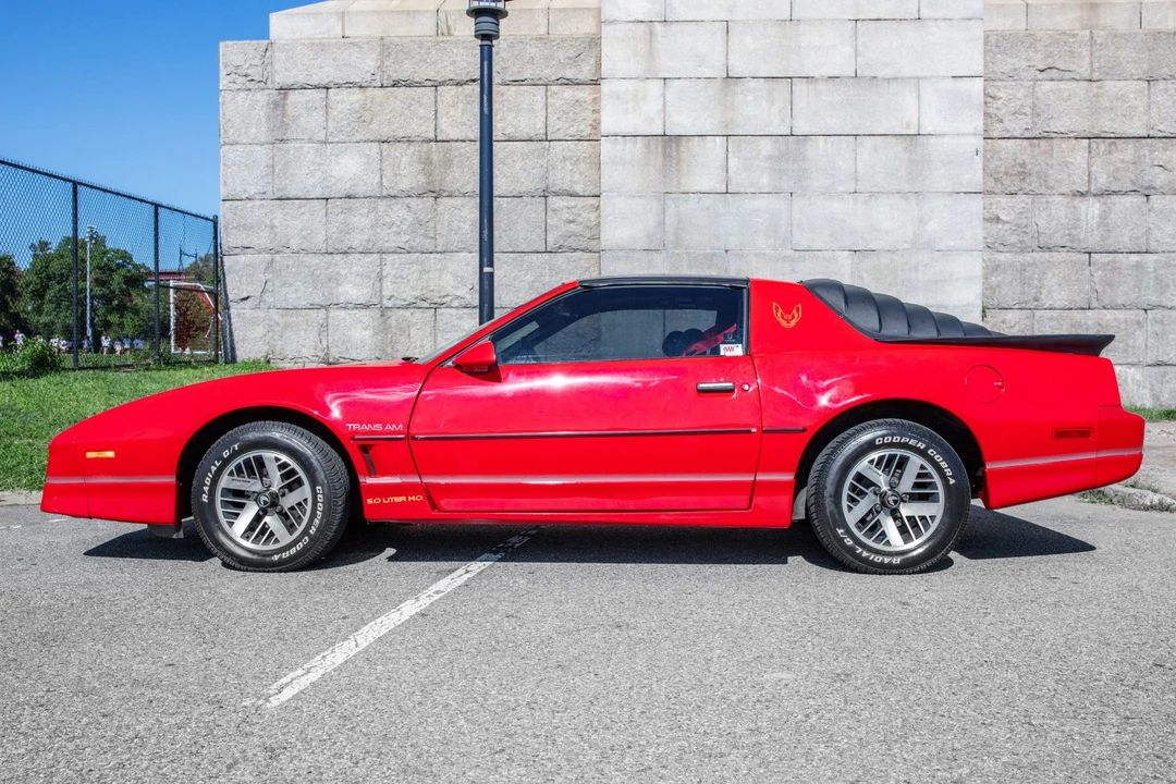 1986 Pontiac Firebird Trans Am 3rd Gen - Image 3 of 31
