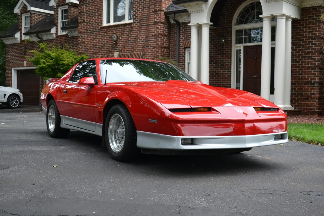 1986 Pontiac Firebird Trans Am 3rd Gen - Image 10 of 31
