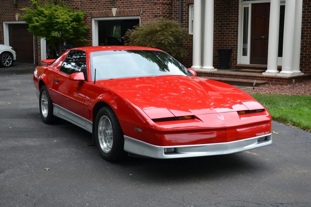 1986 Pontiac Firebird Trans Am 3rd Gen - Image 11 of 31