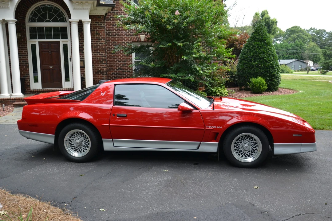 1986 Pontiac Firebird Trans Am 3rd Gen - Image 9 of 31