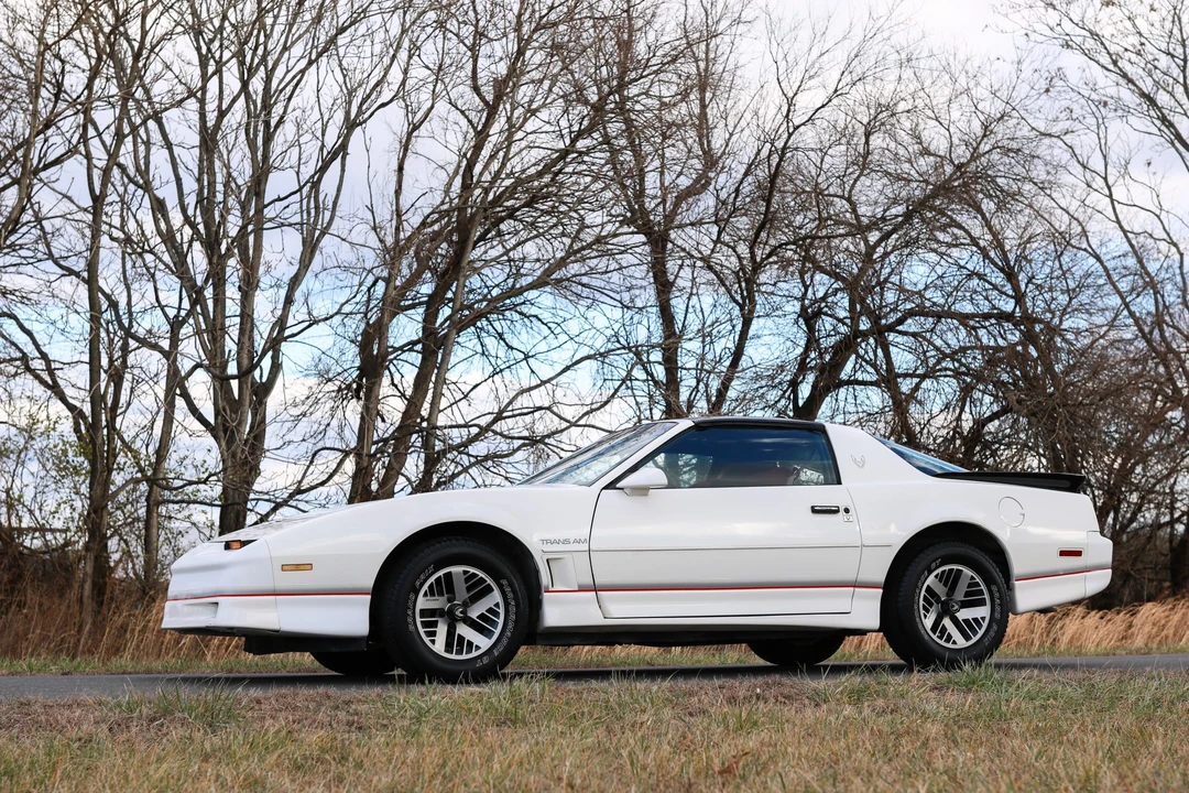 1986 Pontiac Firebird Trans Am 3rd Gen - Image 6 of 31