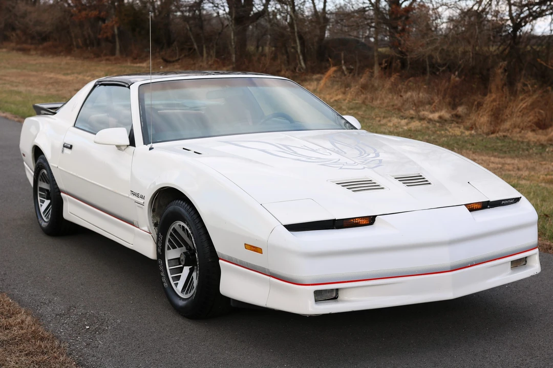 1986 Pontiac Firebird Trans Am 3rd Gen - Image 22 of 31