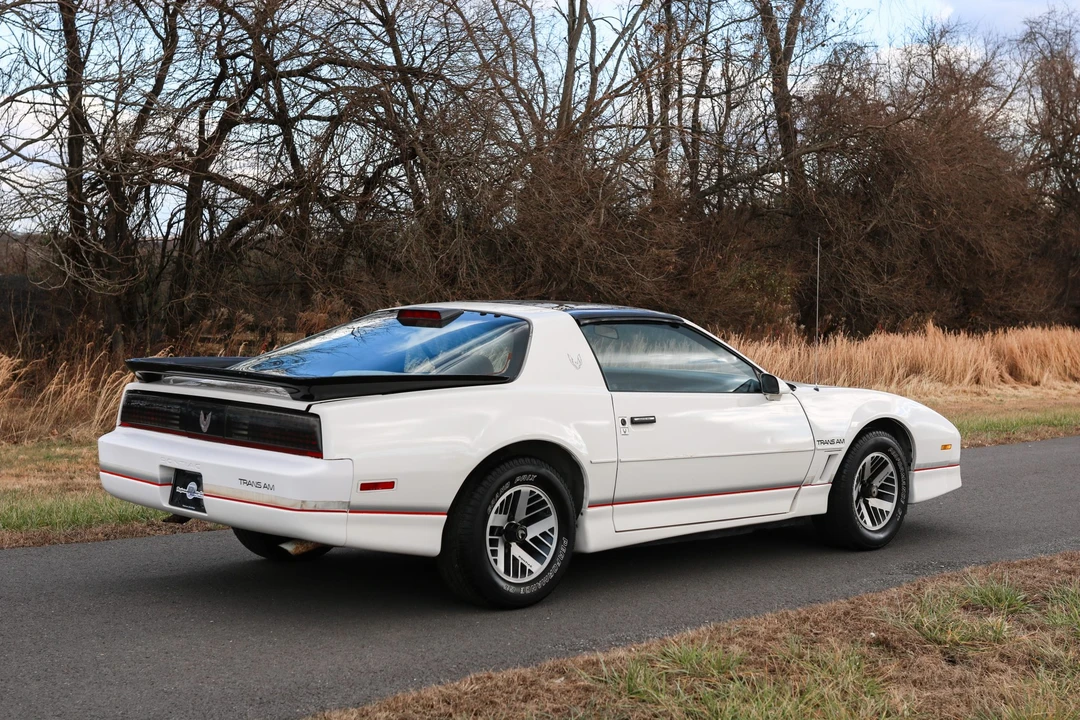 1986 Pontiac Firebird Trans Am 3rd Gen - Image 18 of 31
