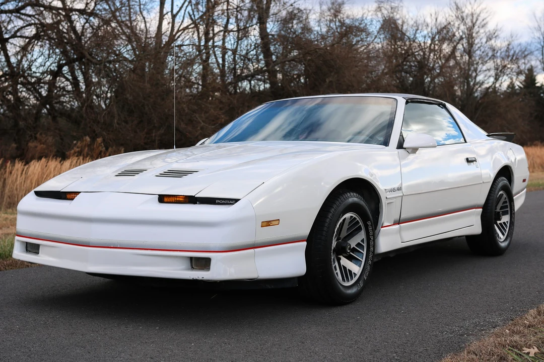 1986 Pontiac Firebird Trans Am 3rd Gen - Image 5 of 31