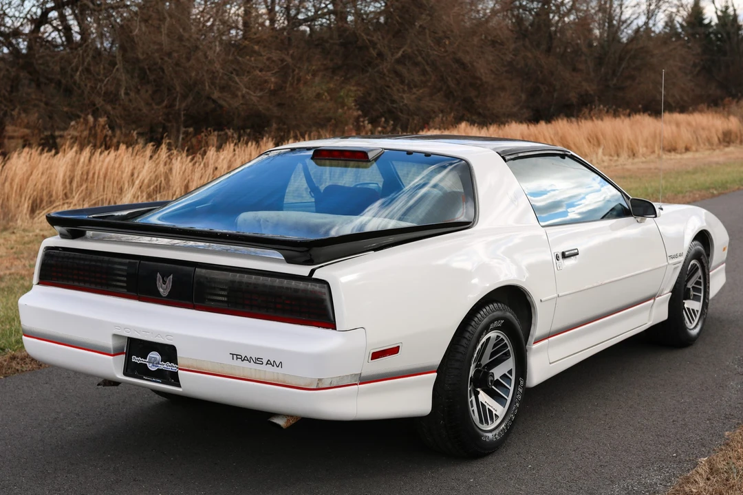 1986 Pontiac Firebird Trans Am 3rd Gen - Image 16 of 31