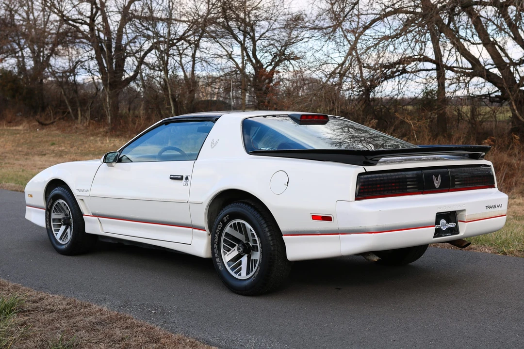 1986 Pontiac Firebird Trans Am 3rd Gen - Image 9 of 31