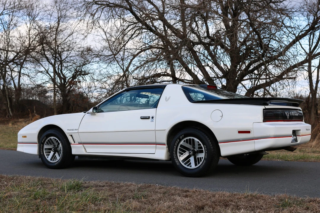 1986 Pontiac Firebird Trans Am 3rd Gen - Image 8 of 31