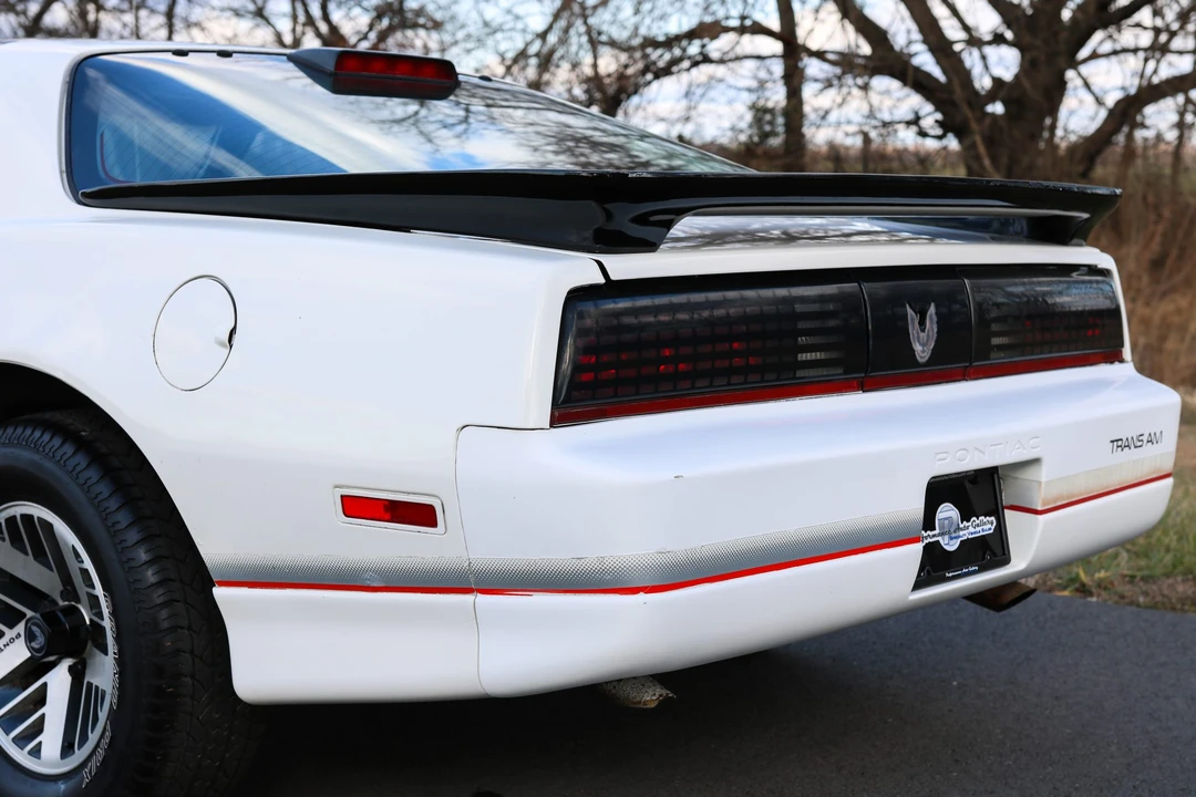 1986 Pontiac Firebird Trans Am 3rd Gen - Image 12 of 31