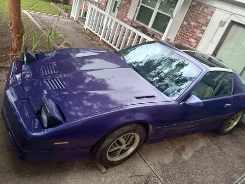 1986 Pontiac Firebird Trans Am Coupe 2D