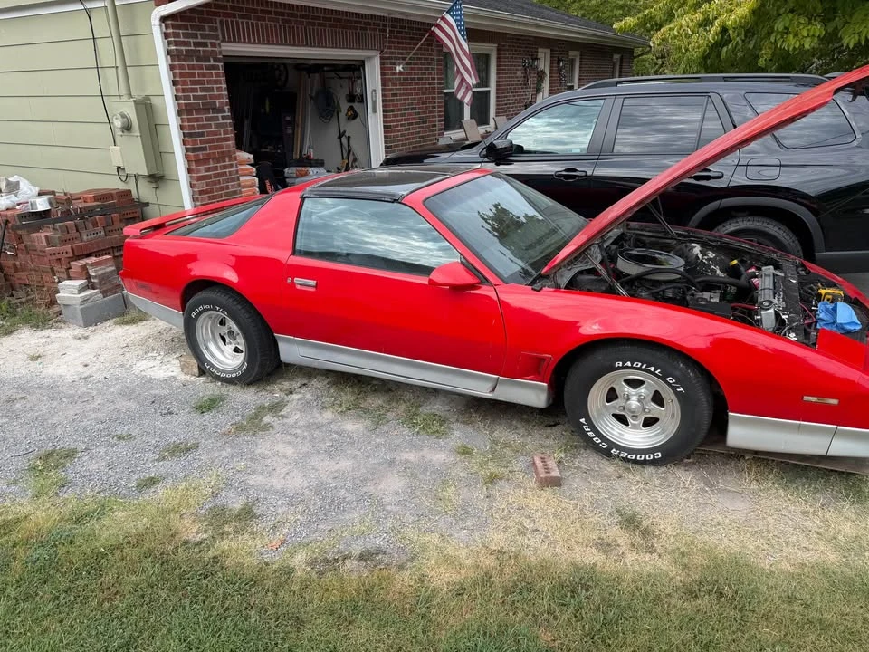 1986 Pontiac Firebird Trans Am 3rd Gen - Image 2 of 6