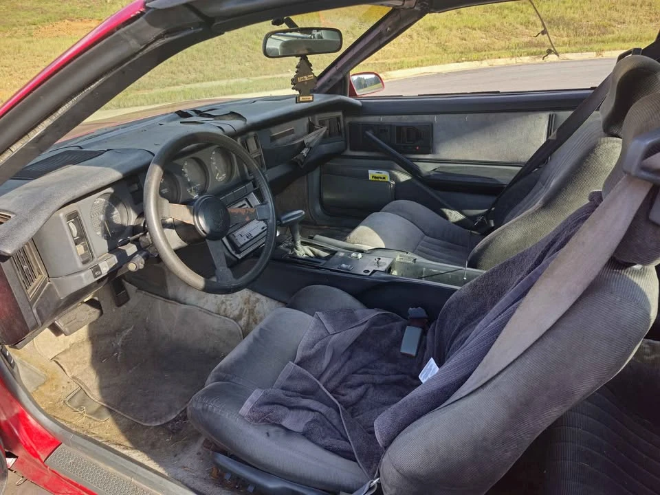 1986 Pontiac Firebird Trans Am 3rd Gen - Image 6 of 8