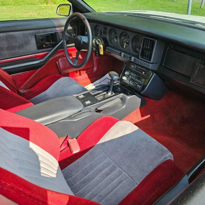 1986 Pontiac Firebird Trans Am 3rd Gen - Image 9 of 19