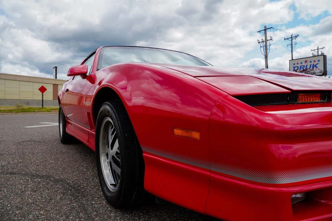 1986 Pontiac Firebird Trans Am 3rd Gen - Image 27 of 31