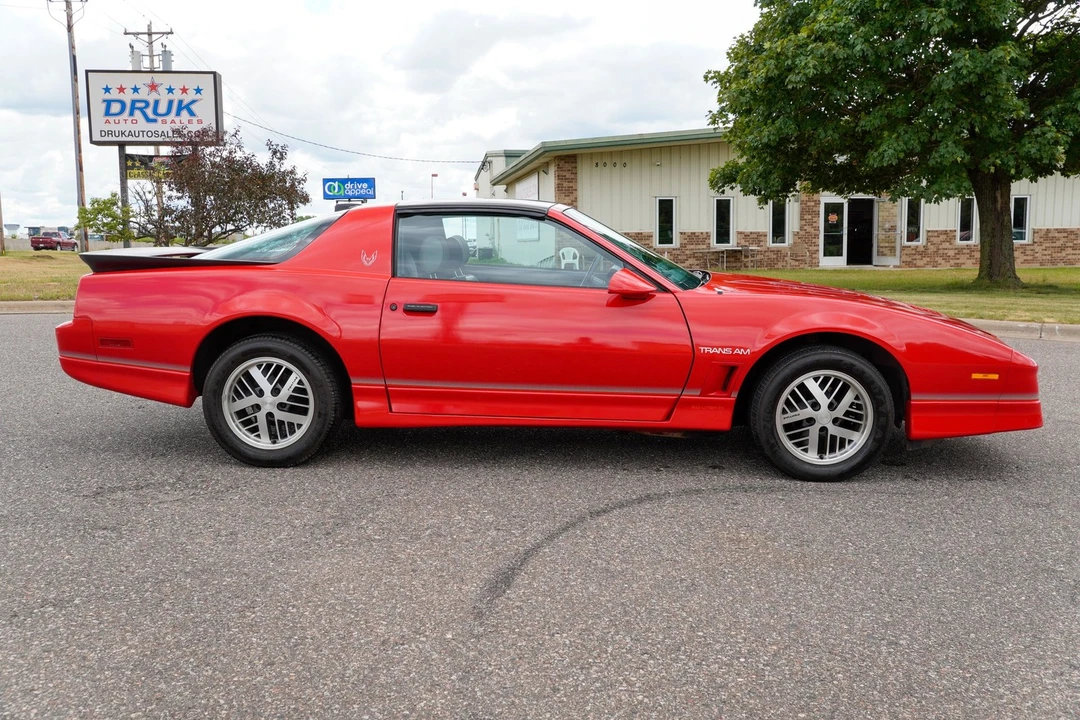 1986 Pontiac Firebird Trans Am 3rd Gen - Image 2 of 31