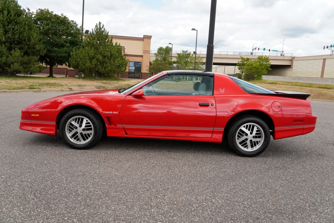 1986 Pontiac Firebird Trans Am 3rd Gen - Image 7 of 31