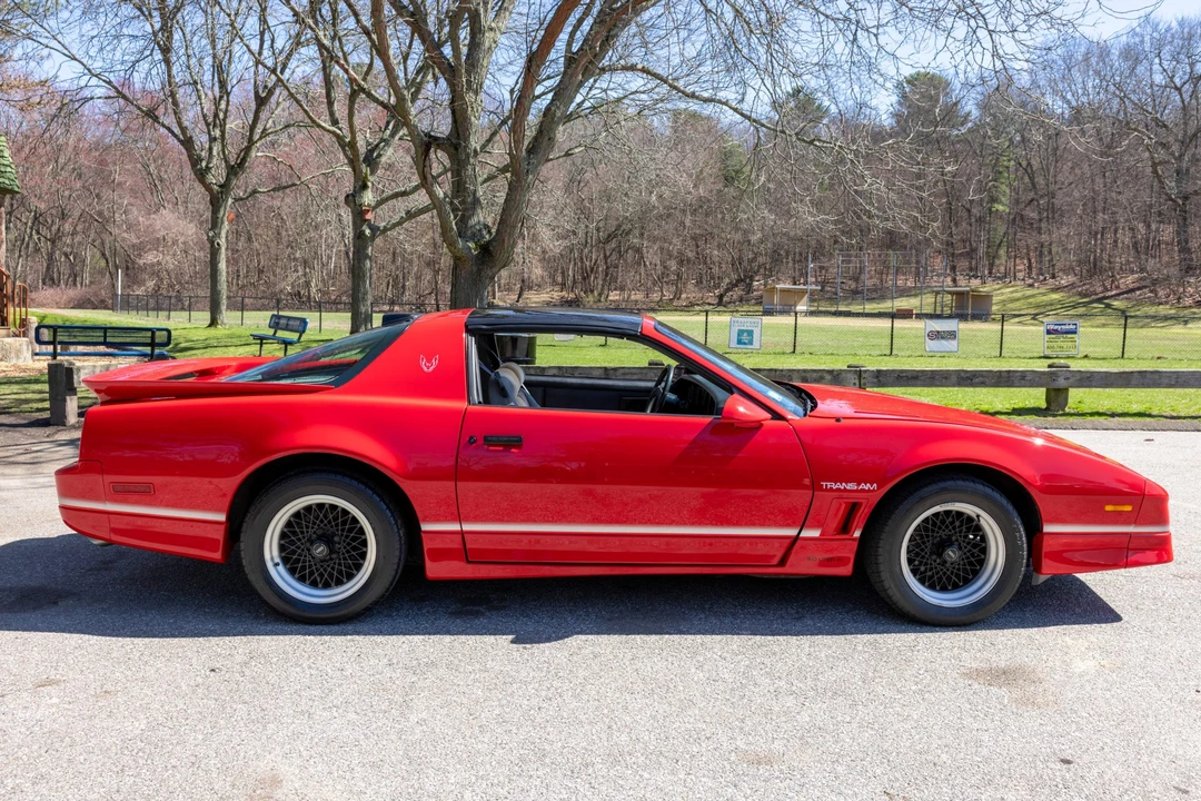 1986 Pontiac Firebird Trans Am 3rd Gen - Image 8 of 31