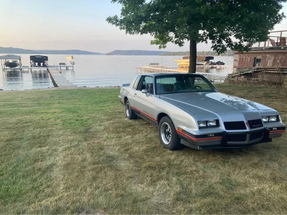 1986 Pontiac Parisienne - Image 5 of 10