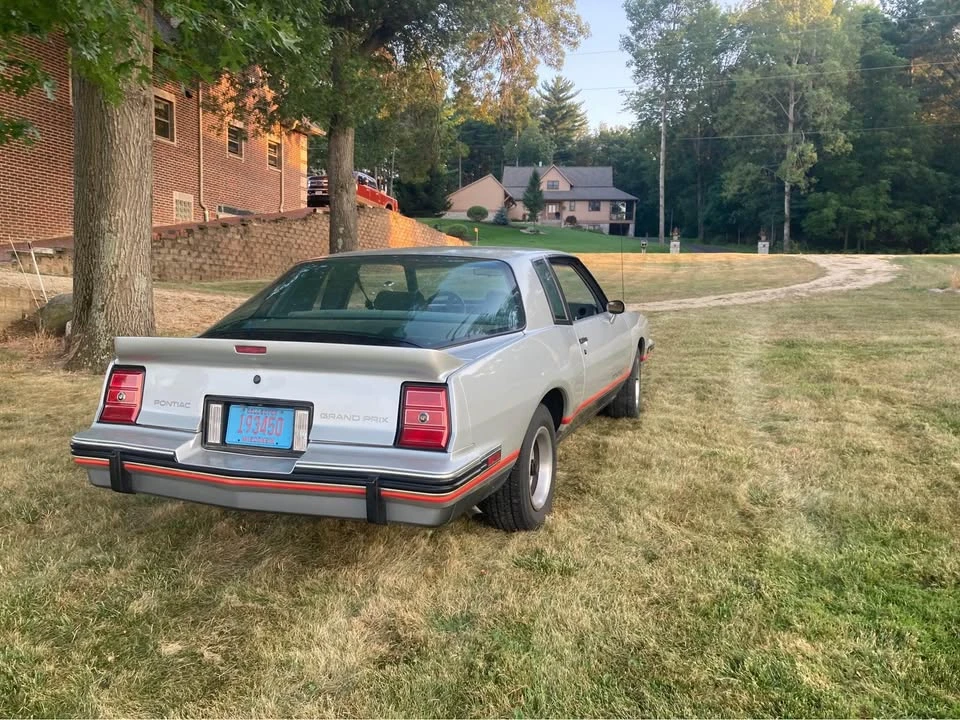 1986 Pontiac Parisienne - Image 4 of 10