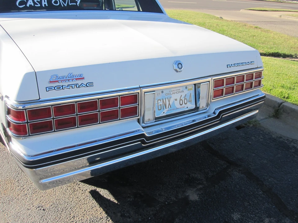 1986 Pontiac Parisienne - Image 2 of 14