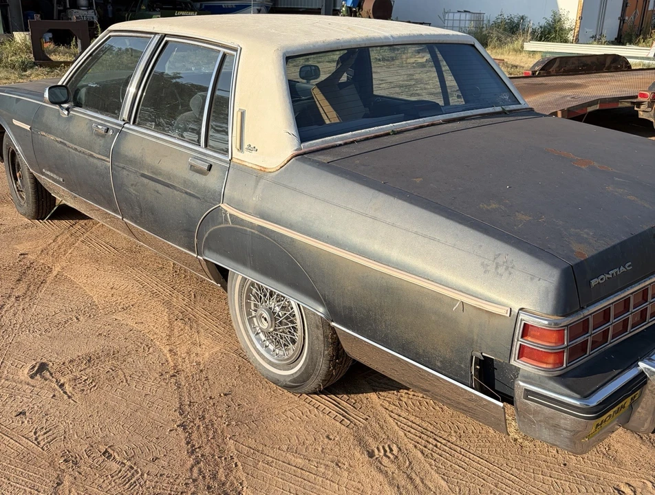 1986 Pontiac Parisienne - Image 2 of 9