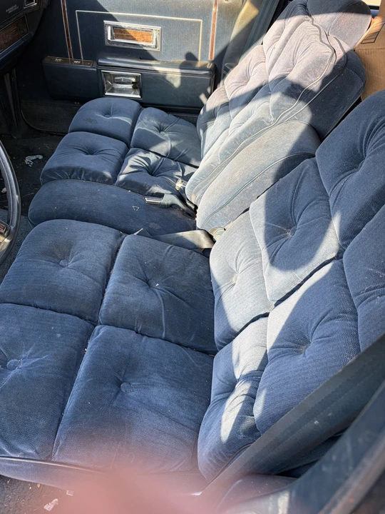1986 Pontiac Parisienne - Image 8 of 9