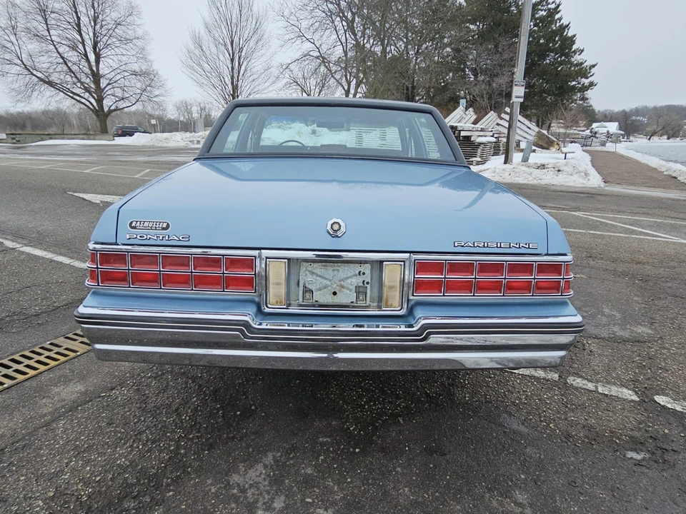 1986 Pontiac Parisienne - Image 19 of 31
