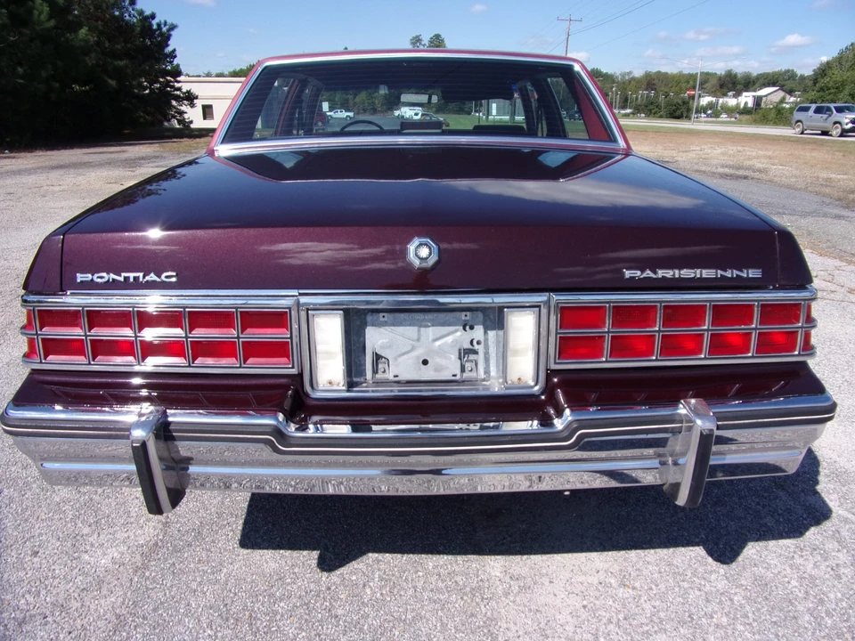1986 Pontiac Parisienne - Image 6 of 31