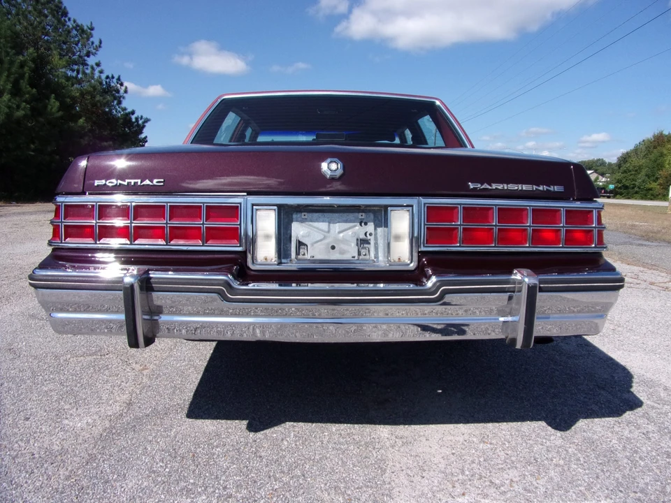 1986 Pontiac Parisienne - Image 5 of 31