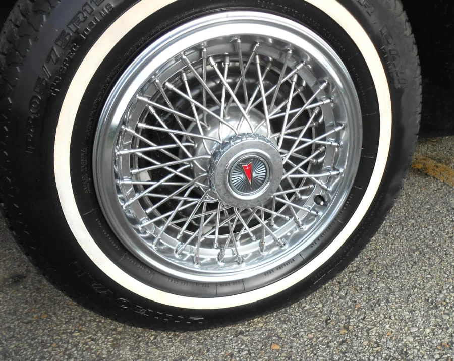 1986 Pontiac Parisienne - Image 11 of 23