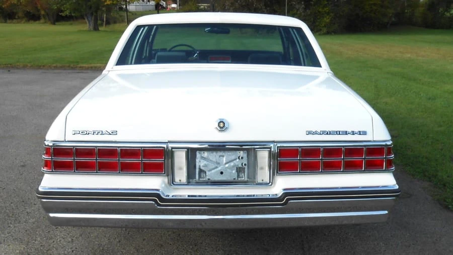 1986 Pontiac Parisienne - Image 5 of 23